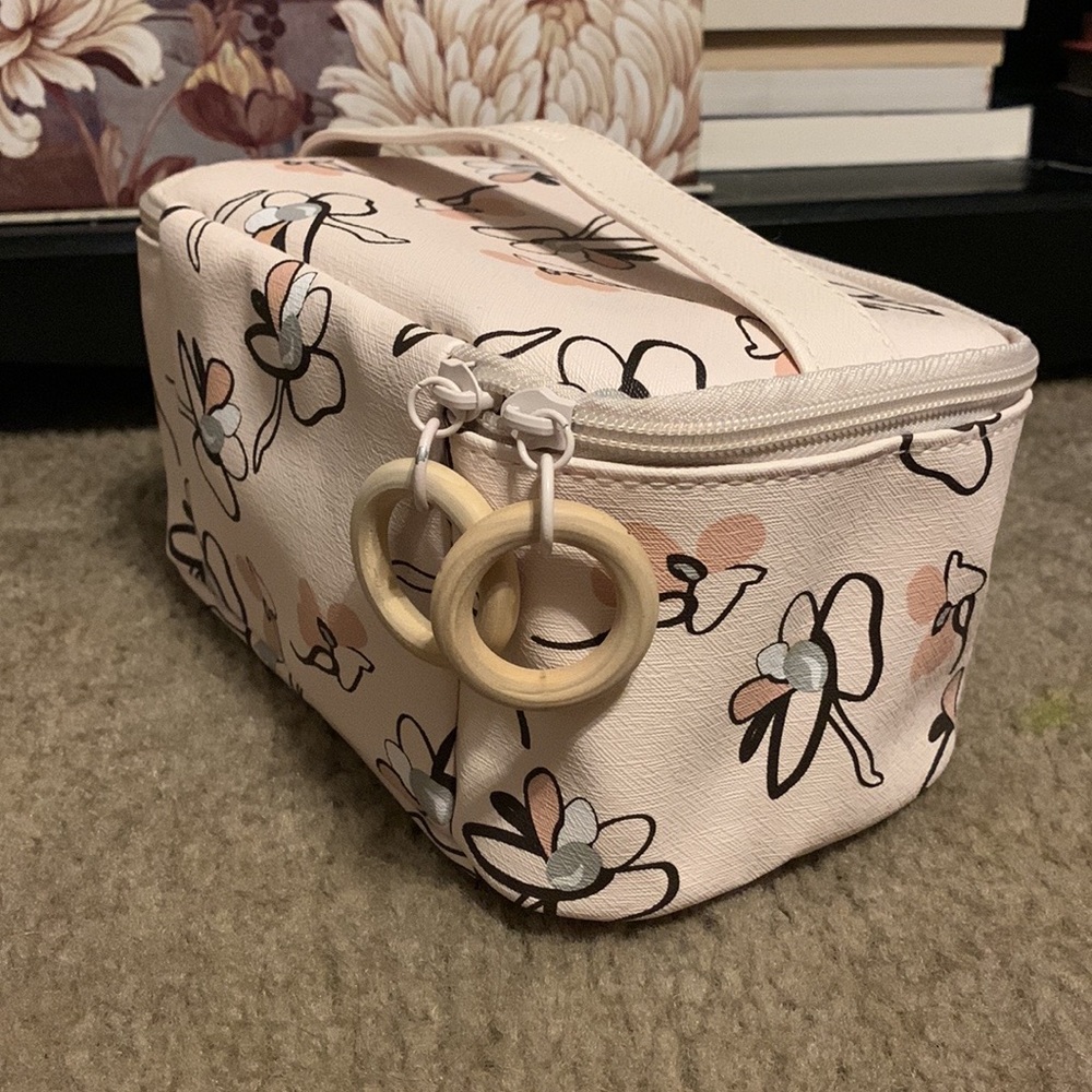 IPSY Cosmetic Case